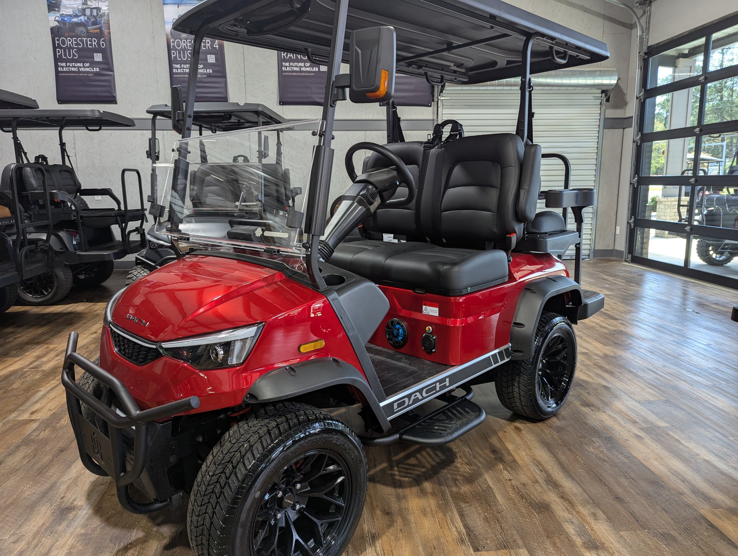 2026 Falcon Ultra Red/Black