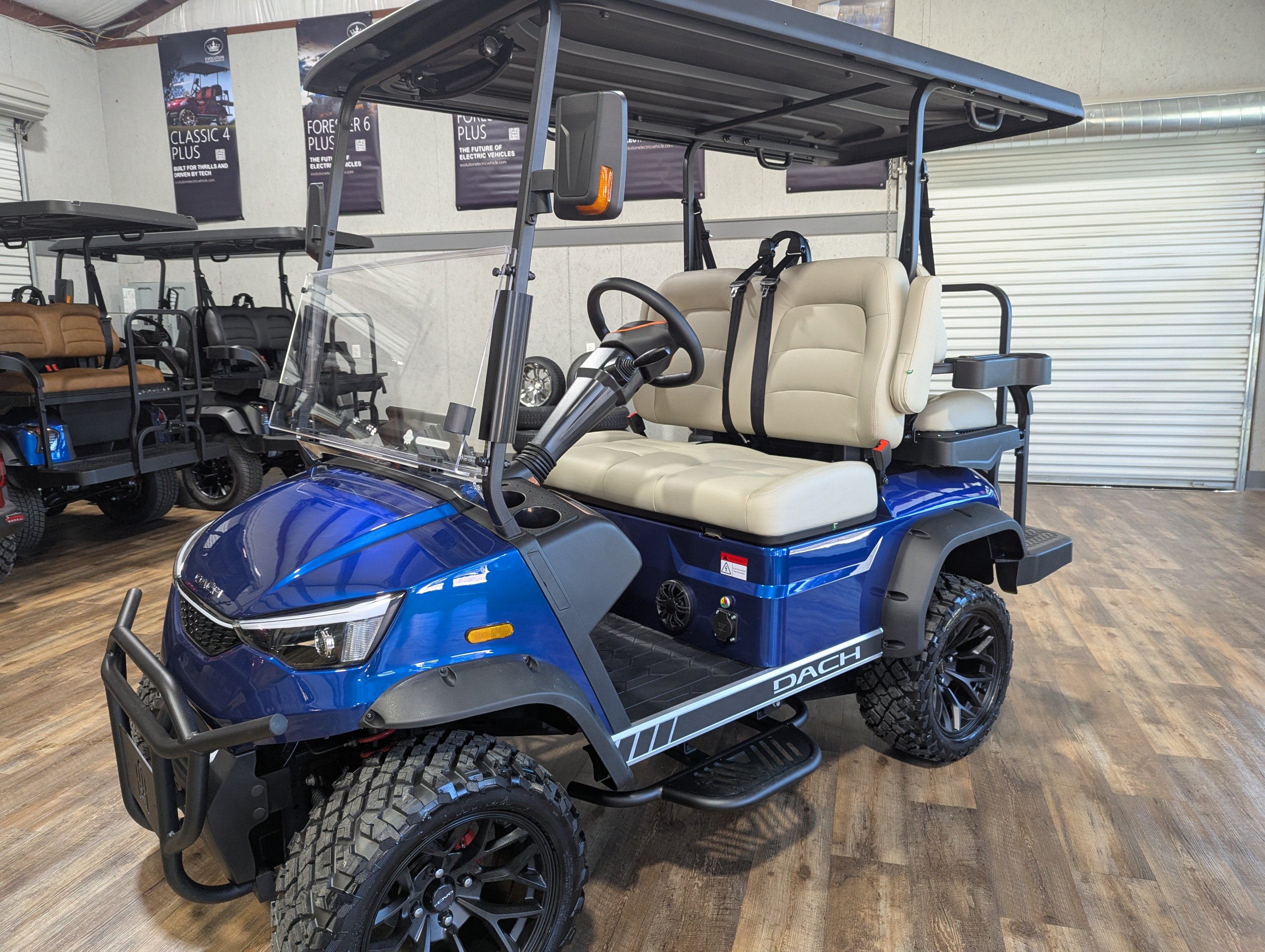 2026 DACH Falcon Ultra Blue / Beige